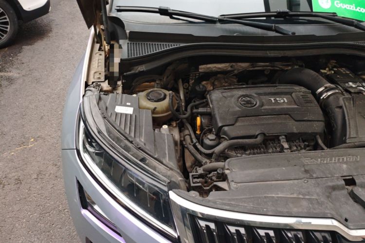 Used Skoda Kodiaq 2017 TSI380 7-Seater Four-Wheel-Drive Flagship Edition Engine Bay Right