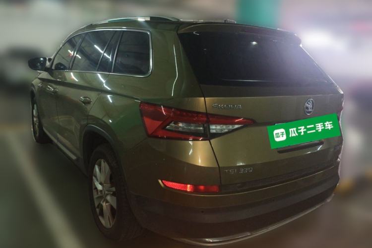 Used Skoda Kodiaq 2017 TSI330 7-Seater Two-Wheel-Drive Luxury Edition Rear Left 45 Deg