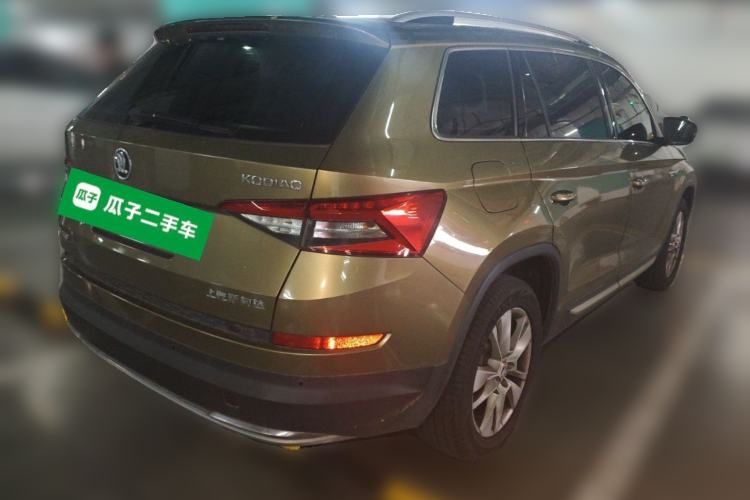 Used Skoda Kodiaq 2017 TSI330 7-Seater Two-Wheel-Drive Luxury Edition Rear Right 45 Deg