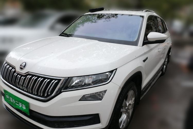 Used Skoda Kodiaq 2017 TSI330 5-Seat Two-Wheel Drive Luxury Edition Guazi used car, China used car export, Used car for sale, Used cars, Cheapest cars for sale