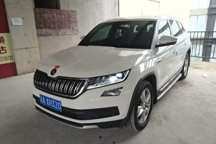 Ojetý Skoda Kodiaq 2017 TSI330 7-Seater Two-Wheel-Drive Luxury Edition Guazi used car, China used car export, Used car for sale, Used cars, Cheapest cars for sale