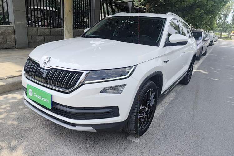 Used Skoda Kodiaq 2017 TSI380 7-Seater Four-Wheel-Drive Flagship Edition Guazi used car, China used car export, Used car for sale, Used  cars, Cheapest cars for sale