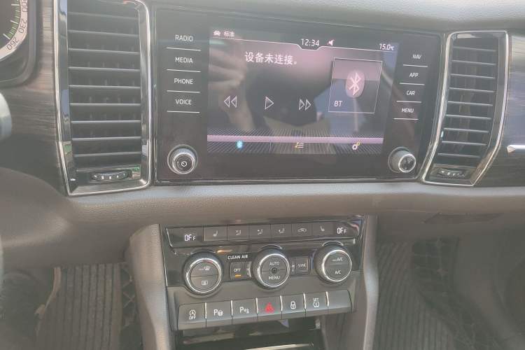 Used Skoda Kodiaq 2017 TSI380 7-Seater Four-Wheel-Drive Flagship Edition Audio And AC Panel