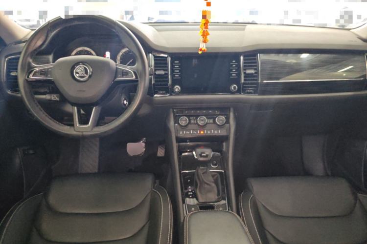 Used Skoda Kodiaq 2017 TSI380 7-Seater Four-Wheel-Drive Flagship Edition Center Console