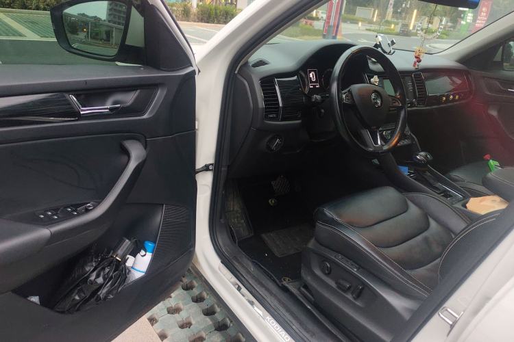 Used Skoda Kodiaq 2017 TSI330 7-Seater Two-Wheel-Drive Luxury Edition Driver Seat