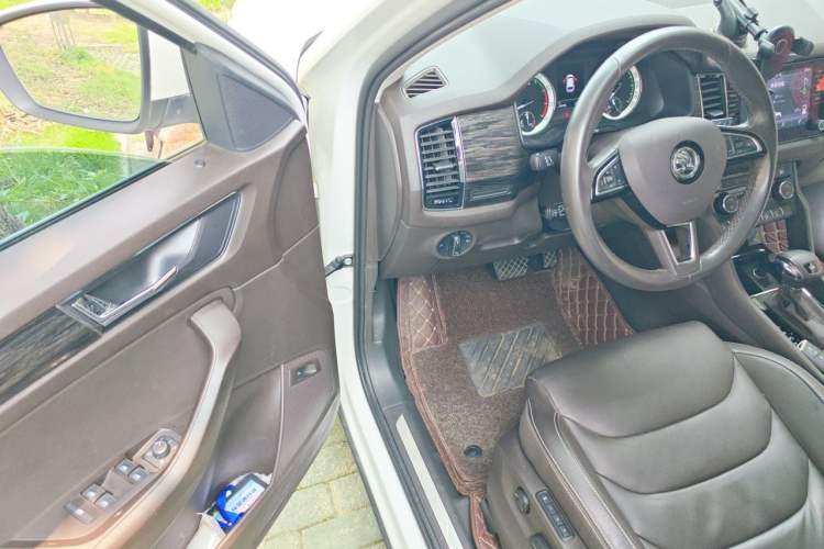 Used Skoda Kodiaq 2017 TSI380 7-Seater Four-Wheel-Drive Flagship Edition Driver Seat