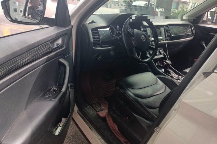 Used Skoda Kodiaq 2017 TSI330 7-Seater Two-Wheel-Drive Luxury Edition Driver Seat