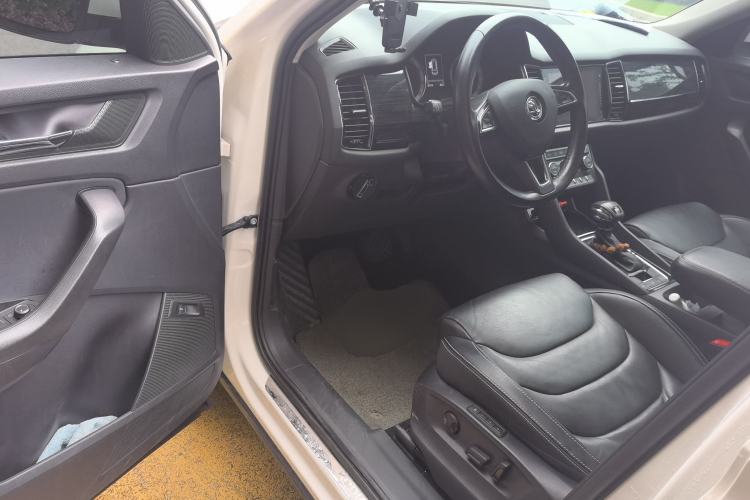 Used Skoda Kodiaq 2017 TSI330 5-Seat Two-Wheel Drive Luxury Edition Driver Seat