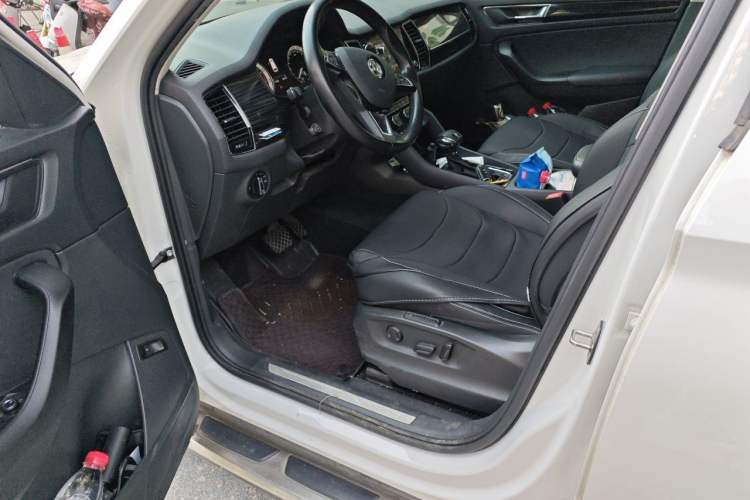 Used Skoda Kodiaq 2017 TSI380 7-Seater Four-Wheel-Drive Flagship Edition Driver Seat