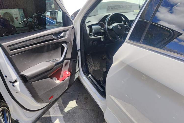 Used Skoda Kodiaq 2017 TSI380 7-Seater Four-Wheel-Drive Flagship Edition Driver Seat