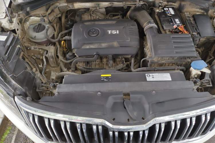 Used Skoda Kodiaq 2017 TSI330 5-Seat Two-Wheel Drive Luxury Edition Engine Bay