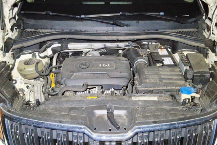 Used Skoda Kodiaq 2017 TSI330 5-seat Two-Wheel Drive Comfort Edition Engine Bay