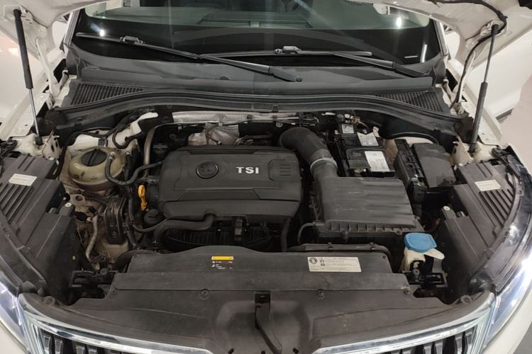 Used Skoda Kodiaq 2017 TSI330 7-Seater Two-Wheel-Drive Luxury Edition Engine Bay