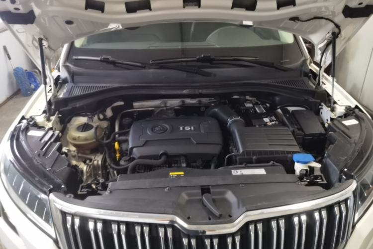 Used Skoda Kodiaq 2017 TSI330 5-seat Two-Wheel Drive Comfort Edition Engine Bay