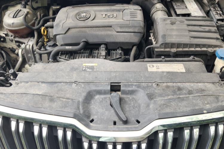 Used Skoda Kodiaq 2017 TSI330 5-seat Two-Wheel Drive Comfort Edition Engine Bay