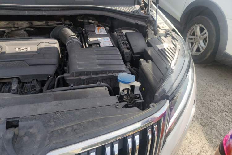 Used Skoda Kodiaq 2017 TSI330 7-Seater Two-Wheel-Drive Luxury Edition Engine Bay Left