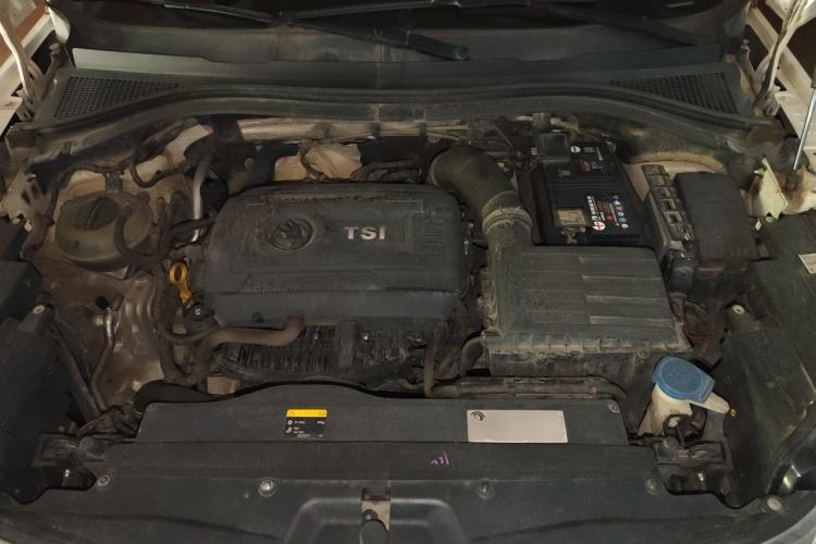 Used Skoda Kodiaq 2017 TSI330 7-Seater Two-Wheel-Drive Luxury Edition Engine Bay