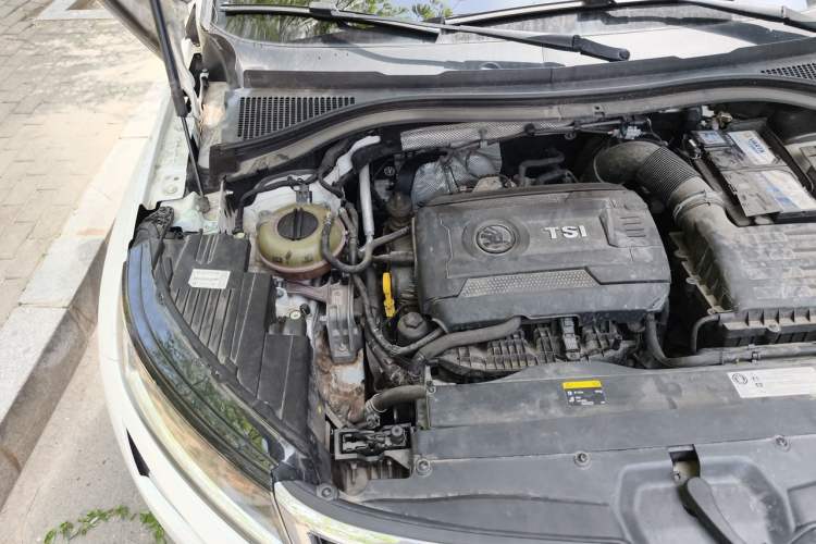 Used Skoda Kodiaq 2017 TSI380 7-Seater Four-Wheel-Drive Flagship Edition Engine Bay Right