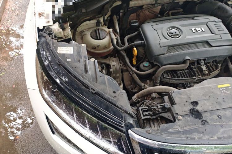 Used Skoda Kodiaq 2017 TSI330 5-seat Two-Wheel Drive Comfort Edition Engine Bay Right