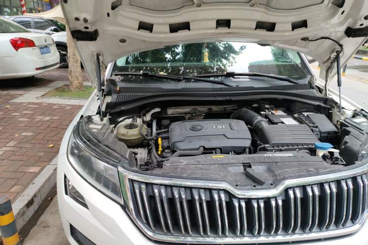 Used Skoda Kodiaq 2017 TSI330 5-Seat Two-Wheel Drive Luxury Edition Engine Bay Right