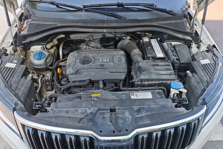 Used Skoda Kodiaq 2017 TSI380 7-Seater Four-Wheel-Drive Flagship Edition Engine Bay