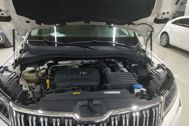 Used Skoda Kodiaq 2017 TSI330 5-Seat Two-Wheel Drive Luxury Edition Engine Bay