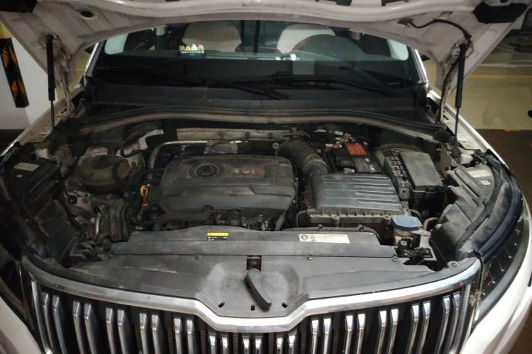 Used Skoda Kodiaq 2017 TSI330 5-seat Two-Wheel Drive Comfort Edition Engine Bay