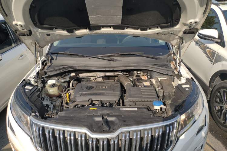 Used Skoda Kodiaq 2017 TSI330 5-seat Two-Wheel Drive Comfort Edition Engine Bay