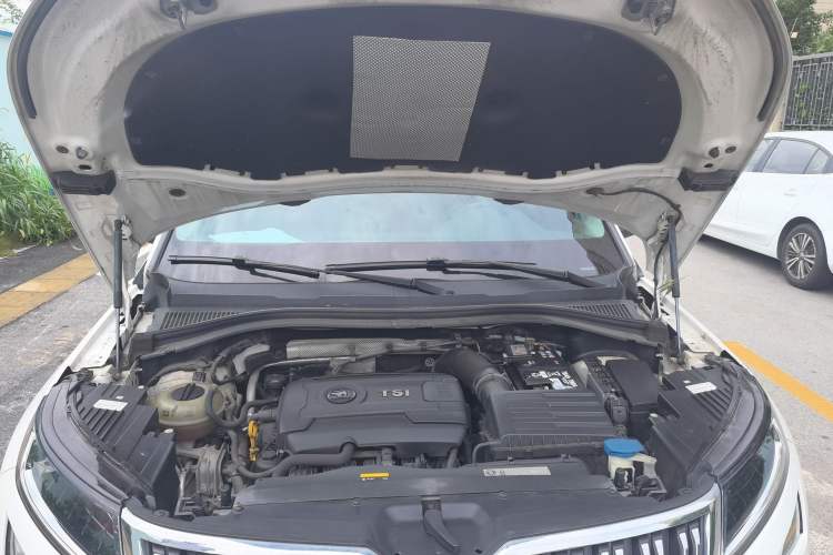 Used Skoda Kodiaq 2017 TSI330 5-Seat Two-Wheel Drive Luxury Edition Engine Bay