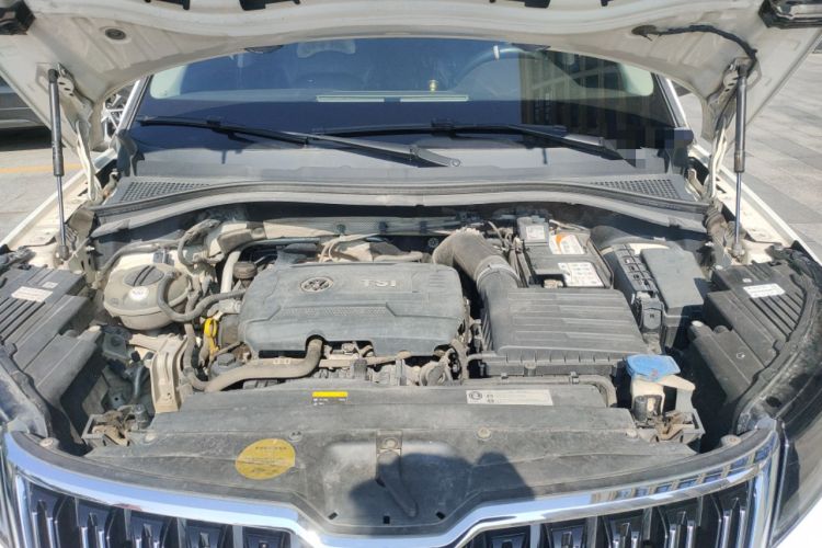 Used Skoda Kodiaq 2017 TSI380 7-Seater Four-Wheel-Drive Flagship Edition Engine Bay