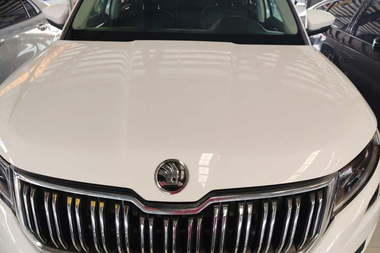 Used Skoda Kodiaq 2017 TSI330 7-Seater Two-Wheel-Drive Luxury Edition Engine Bay