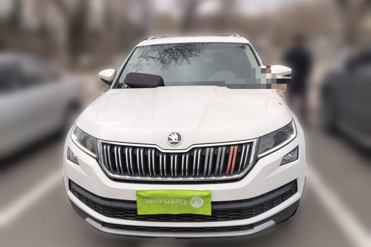 Used Skoda Kodiaq 2017 TSI330 7-Seater Two-Wheel-Drive Luxury Edition Exterior 1