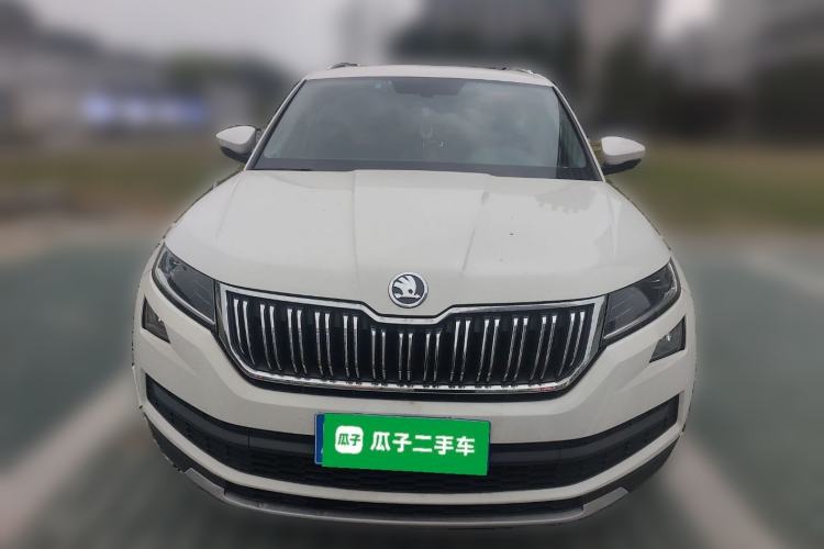 Used Skoda Kodiaq 2017 TSI330 7-Seater Two-Wheel-Drive Luxury Edition Front