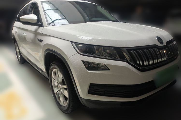 Used Skoda Kodiaq 2017 TSI330 5-Seat Two-Wheel Drive Luxury Edition Front Right 45 Deg