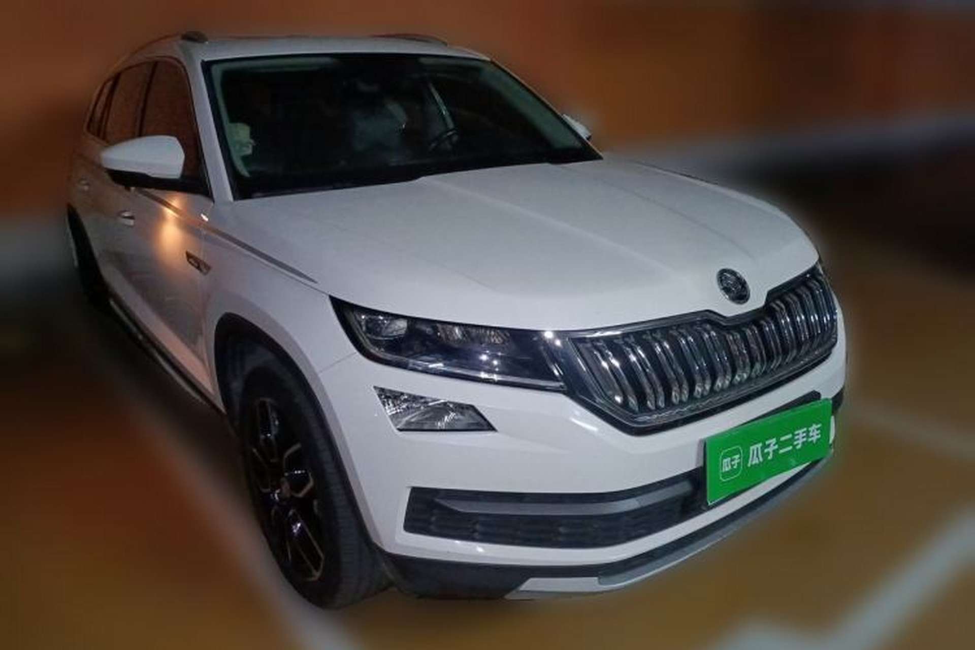 Used Skoda Kodiaq 2017 TSI330 7-Seater Two-Wheel-Drive Luxury Edition Front Right 45 Deg