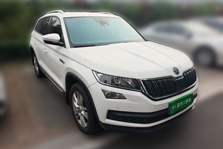 Used Skoda Kodiaq 2017 TSI330 5-Seat Two-Wheel Drive Luxury Edition Front Right 45 Deg