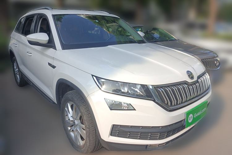 Used Skoda Kodiaq 2017 TSI330 5-Seat Two-Wheel Drive Luxury Edition Front Right 45 Deg
