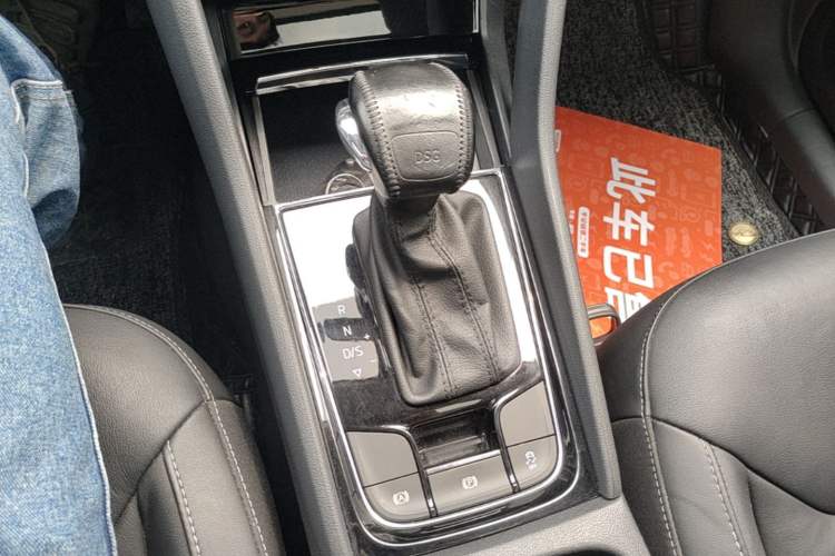 Used Skoda Kodiaq 2017 TSI330 5-Seat Two-Wheel Drive Luxury Edition Gear Lever