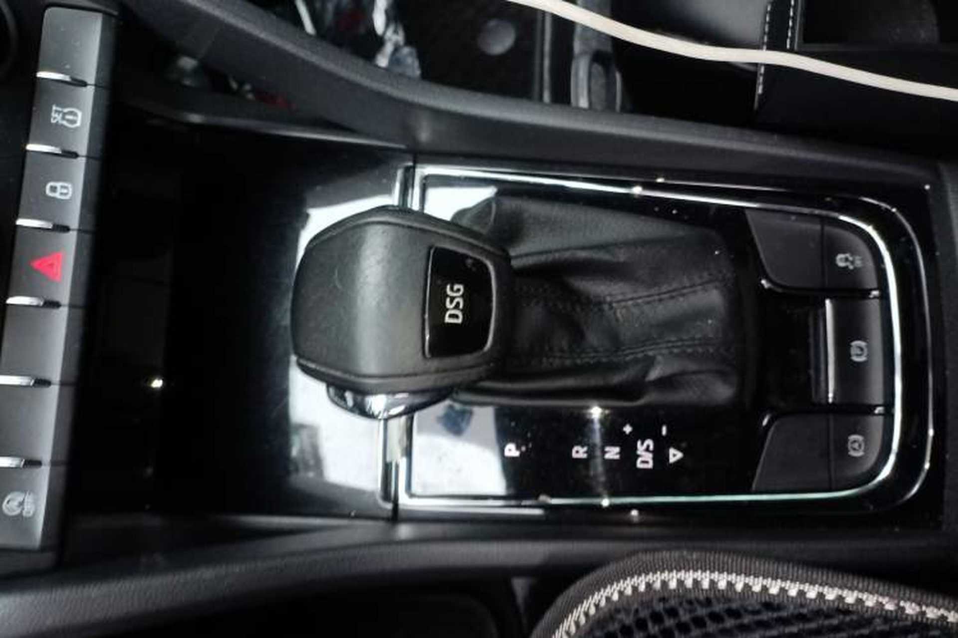 Used Skoda Kodiaq 2017 TSI330 5-Seat Two-Wheel Drive Luxury Edition Gear Lever