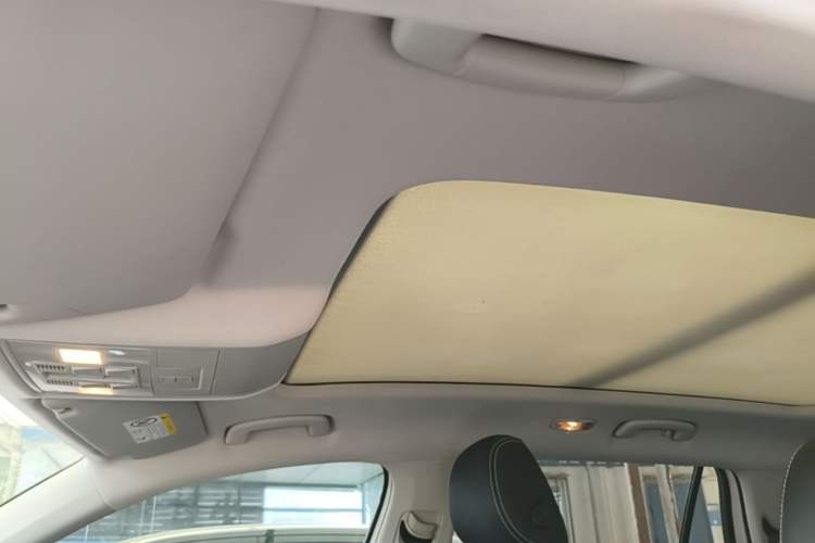 Used Skoda Kodiaq 2017 TSI330 7-Seater Two-Wheel-Drive Luxury Edition Headliner