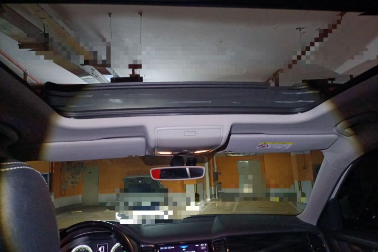 Used Skoda Kodiaq 2017 TSI330 7-Seater Two-Wheel-Drive Luxury Edition Headliner