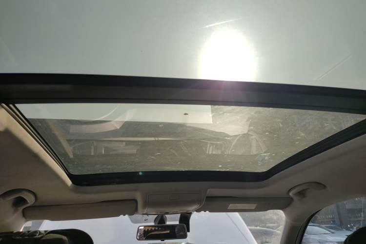 Used Skoda Kodiaq 2017 TSI330 5-seat Two-Wheel Drive Comfort Edition Headliner