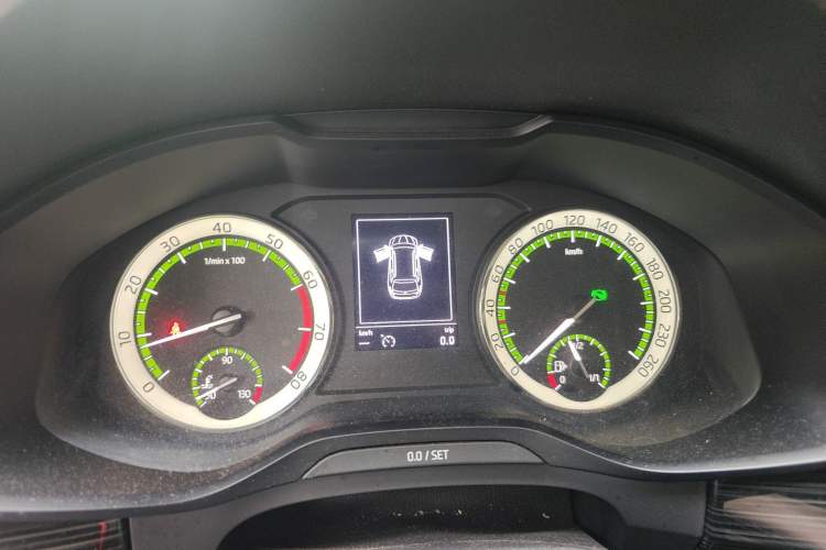 Used Skoda Kodiaq 2017 TSI330 7-Seater Two-Wheel-Drive Luxury Edition Instrument Cluster