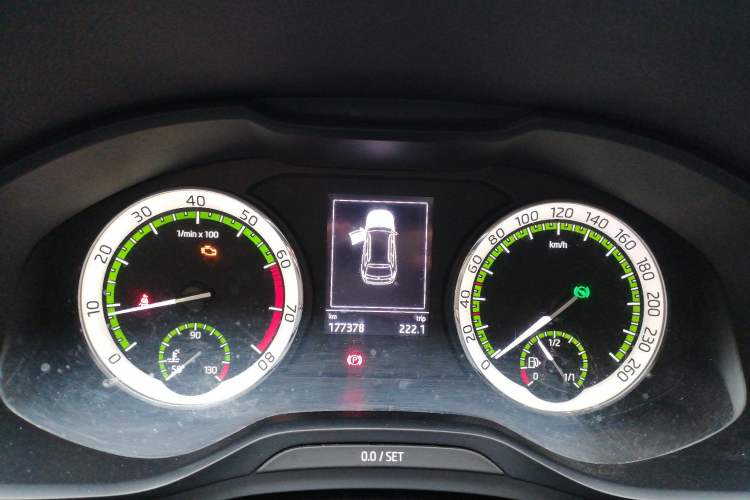 Used Skoda Kodiaq 2017 TSI330 5-Seat Two-Wheel Drive Luxury Edition Instrument Cluster