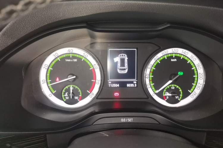 Used Skoda Kodiaq 2017 TSI330 7-Seater Two-Wheel-Drive Luxury Edition Instrument Cluster
