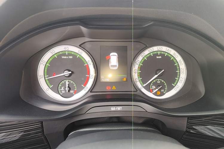 Used Skoda Kodiaq 2017 TSI380 7-Seater Four-Wheel-Drive Flagship Edition Instrument Cluster