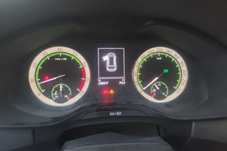 Used Skoda Kodiaq 2017 TSI330 5-Seat Two-Wheel Drive Luxury Edition Instrument Cluster