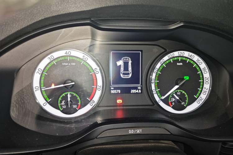 Used Skoda Kodiaq 2017 TSI330 7-Seater Two-Wheel-Drive Luxury Edition Instrument Cluster