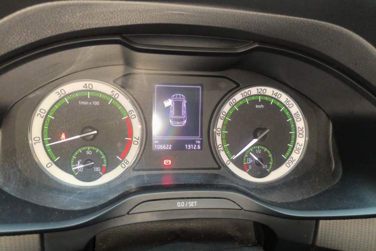 Used Skoda Kodiaq 2017 TSI330 5-Seat Two-Wheel Drive Luxury Edition Instrument Cluster