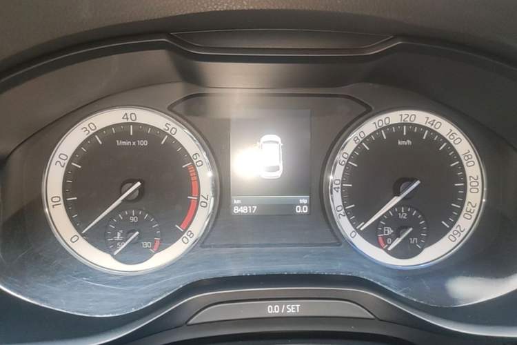 Used Skoda Kodiaq 2017 TSI380 7-Seater Four-Wheel-Drive Flagship Edition Instrument Cluster